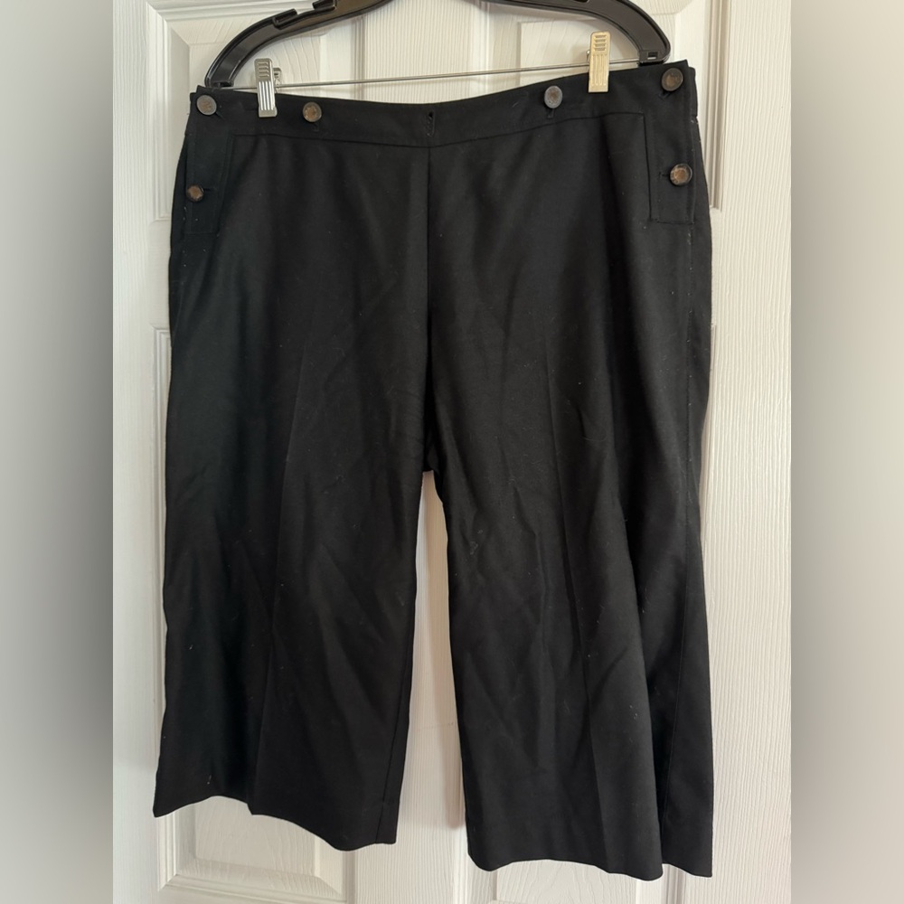 J. Crew Black Capris Pants size 14